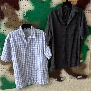 2 Men's Short Sleeve Plaid Shirts - Blue and Black size Large. Brand Van Heusen